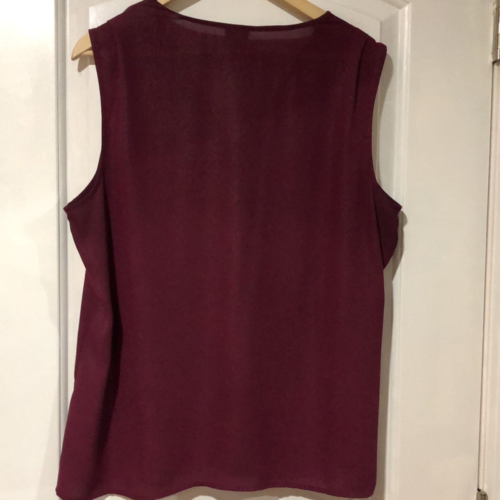 Burgundy blouse - Picture 2 of 3